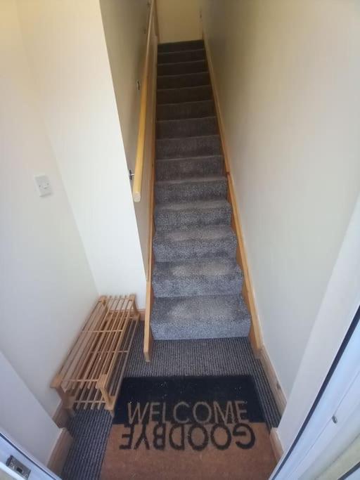 The Apartment Langley Park Luaran gambar